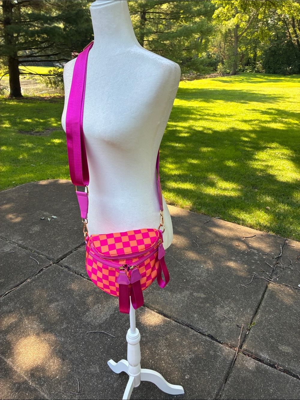 Small Vibrant Checkered Crossbody/Shoulder Bag - Picture 2 of 7